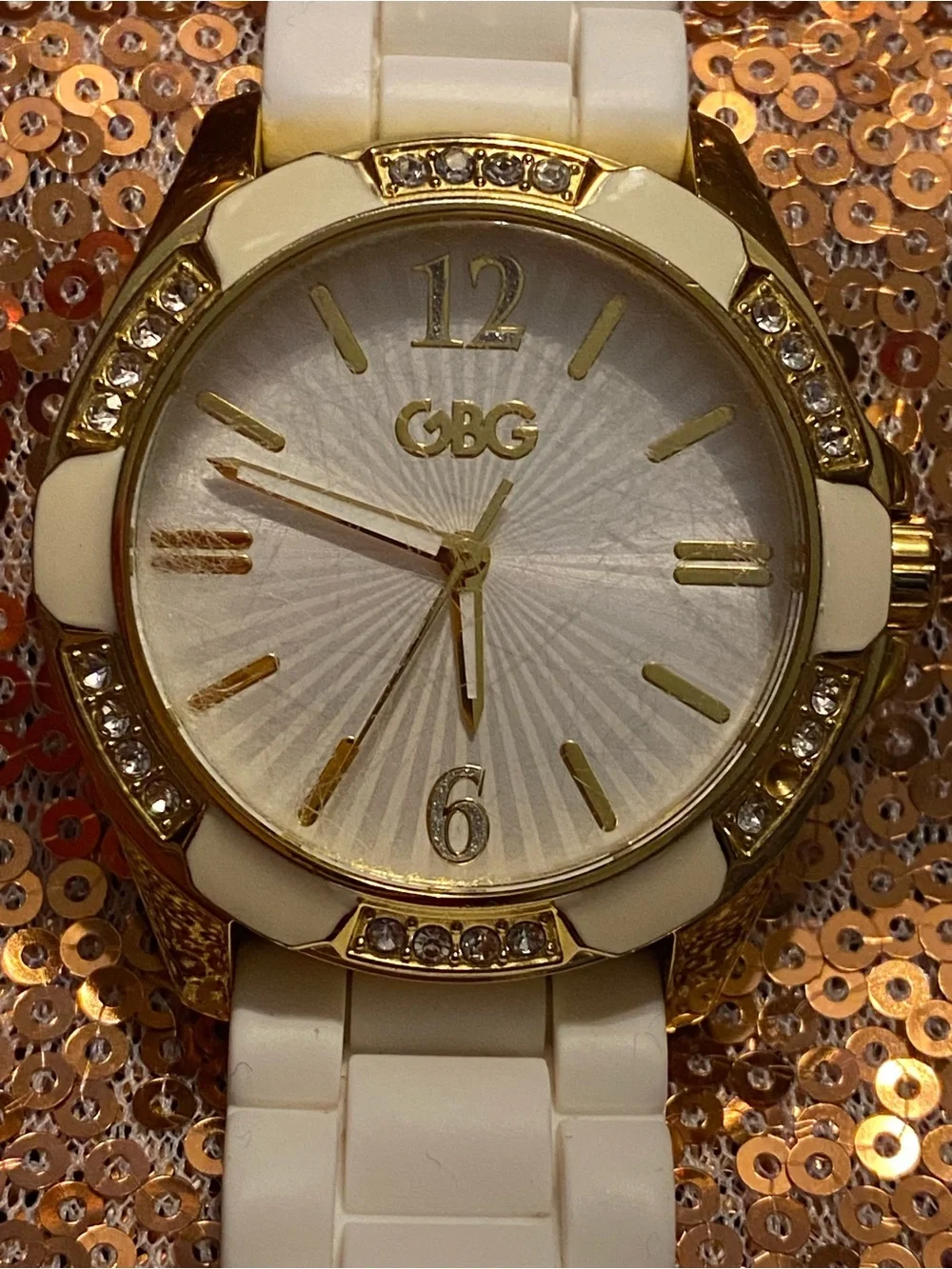 Guess G by Guess White & Gold Crystal Accent Watch | Silicone Strap | Fresh Luxe
